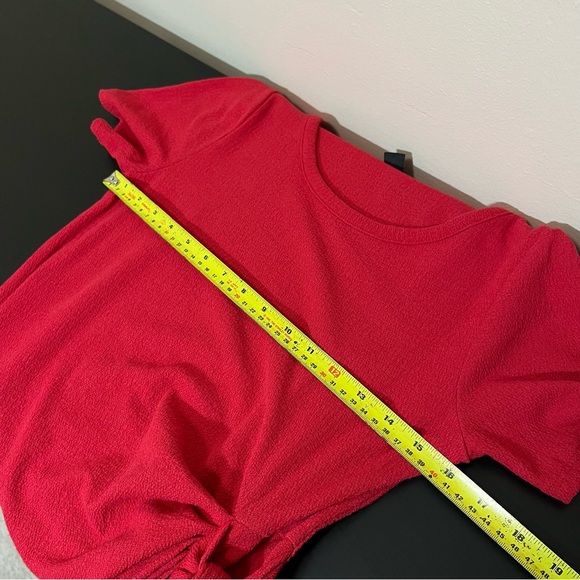 A Pea In The Pod Ruffle Hem Side Tie Maternity Dress - Picture 10 of 12